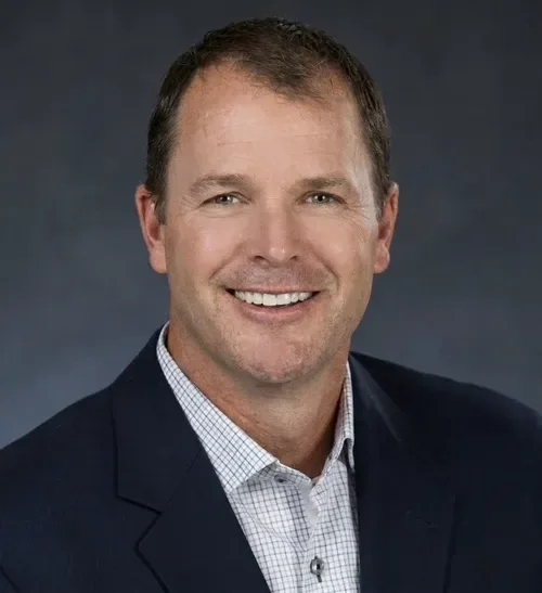 Headshot of Kevin Foltz in professional suit