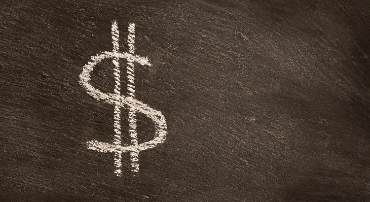 Navigating Seller Concessions: Should You Cover Buyers' Closing Costs?
